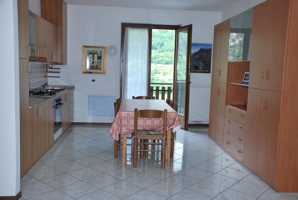Appartamenti Stanga Ivo Tenno Cameră foto